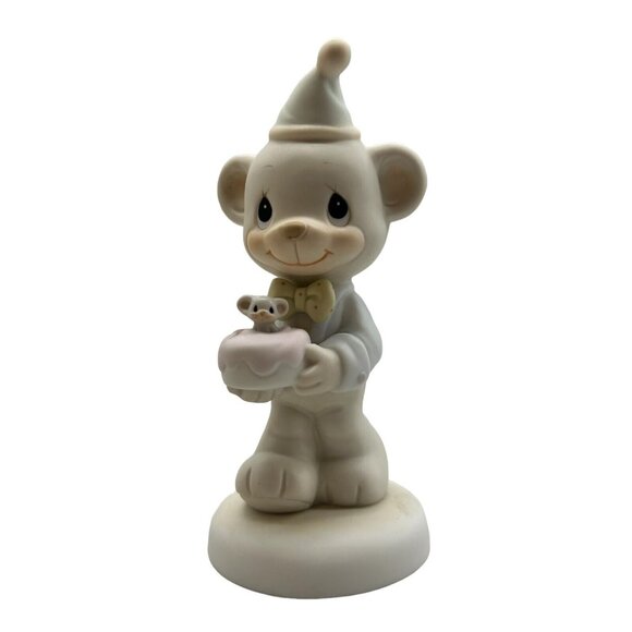 Precious Moments Figurine 1994 Wishing You A Happy Bear Hug Embrace the Joy - Picture 9 of 11